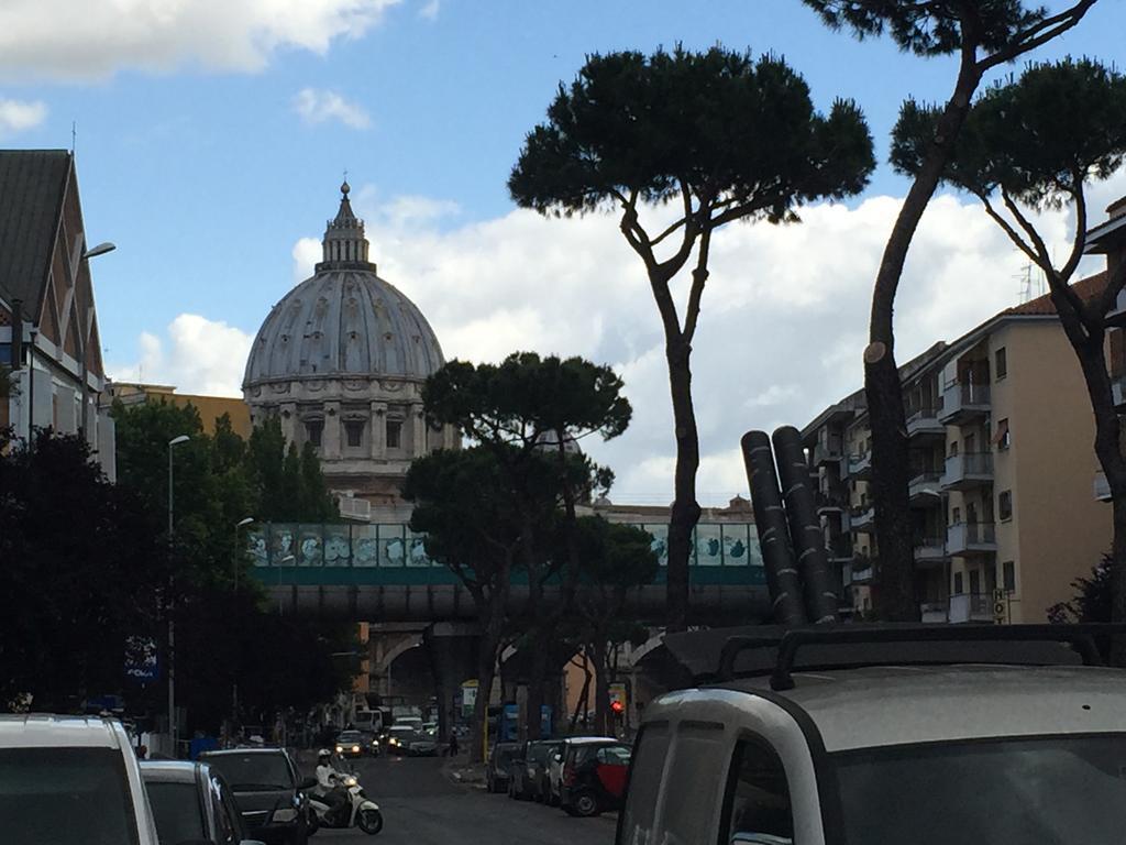 圣彼得欢迎公寓 罗马 外观 照片